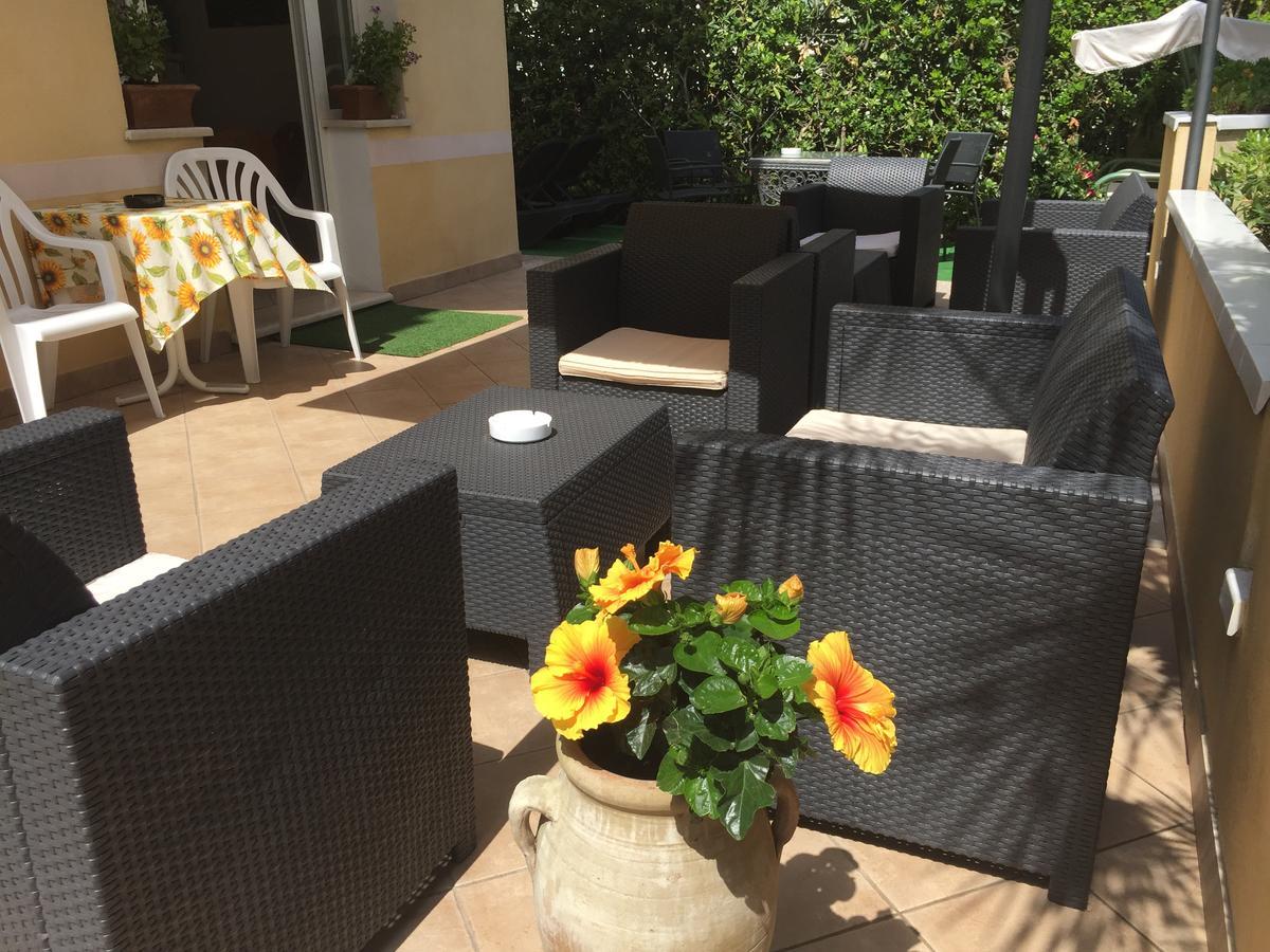 Hotel Monti Riccione Eksteriør bilde