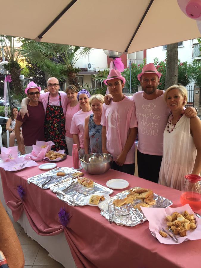Hotel Monti Riccione Eksteriør bilde